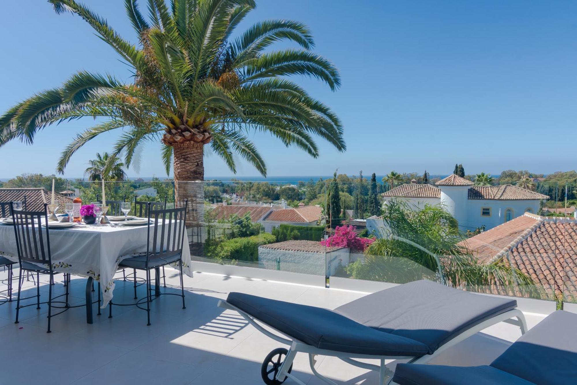 Near In With Heated Pool Villa *