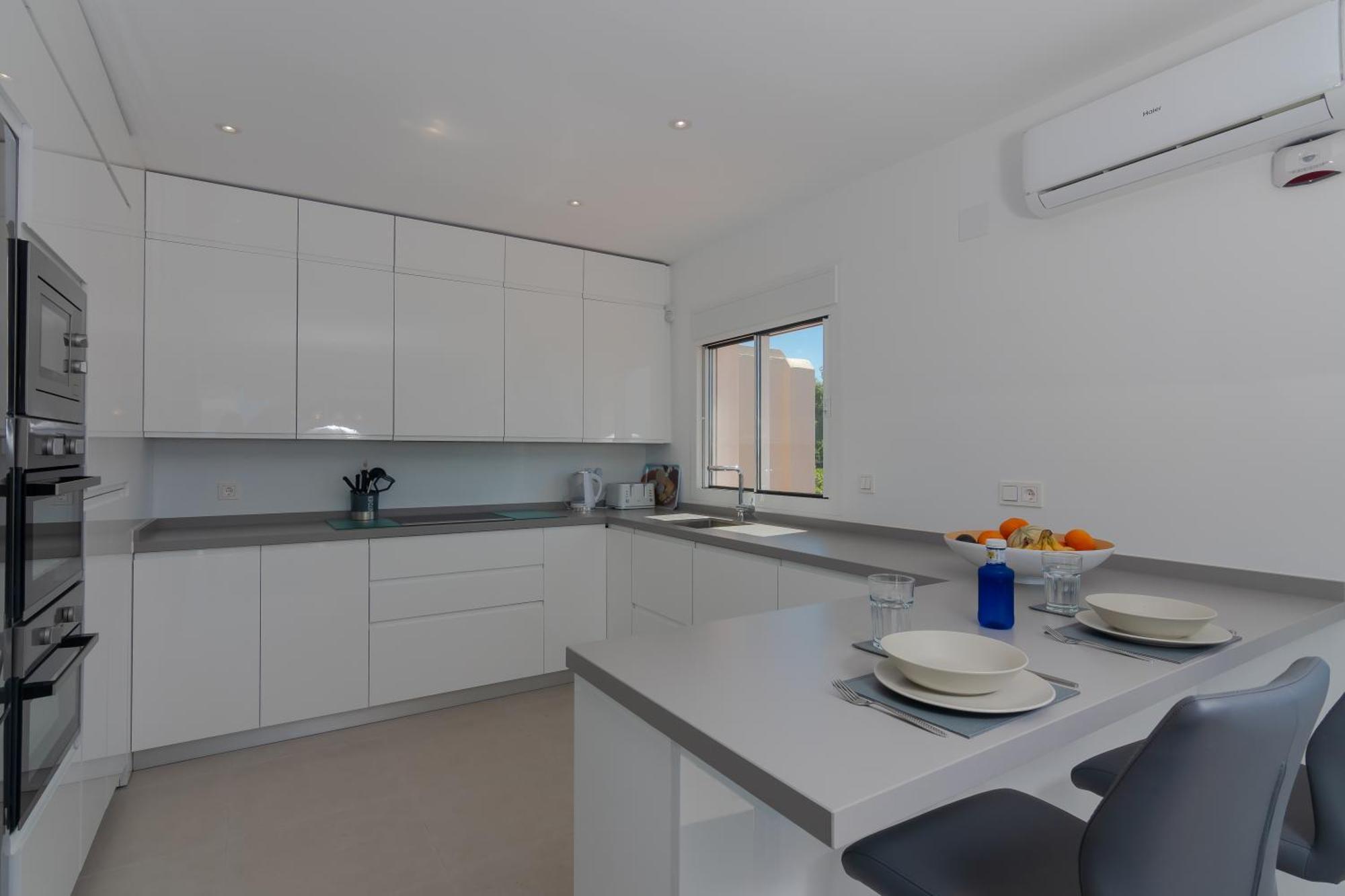 Villa Near In With Heated Pool *