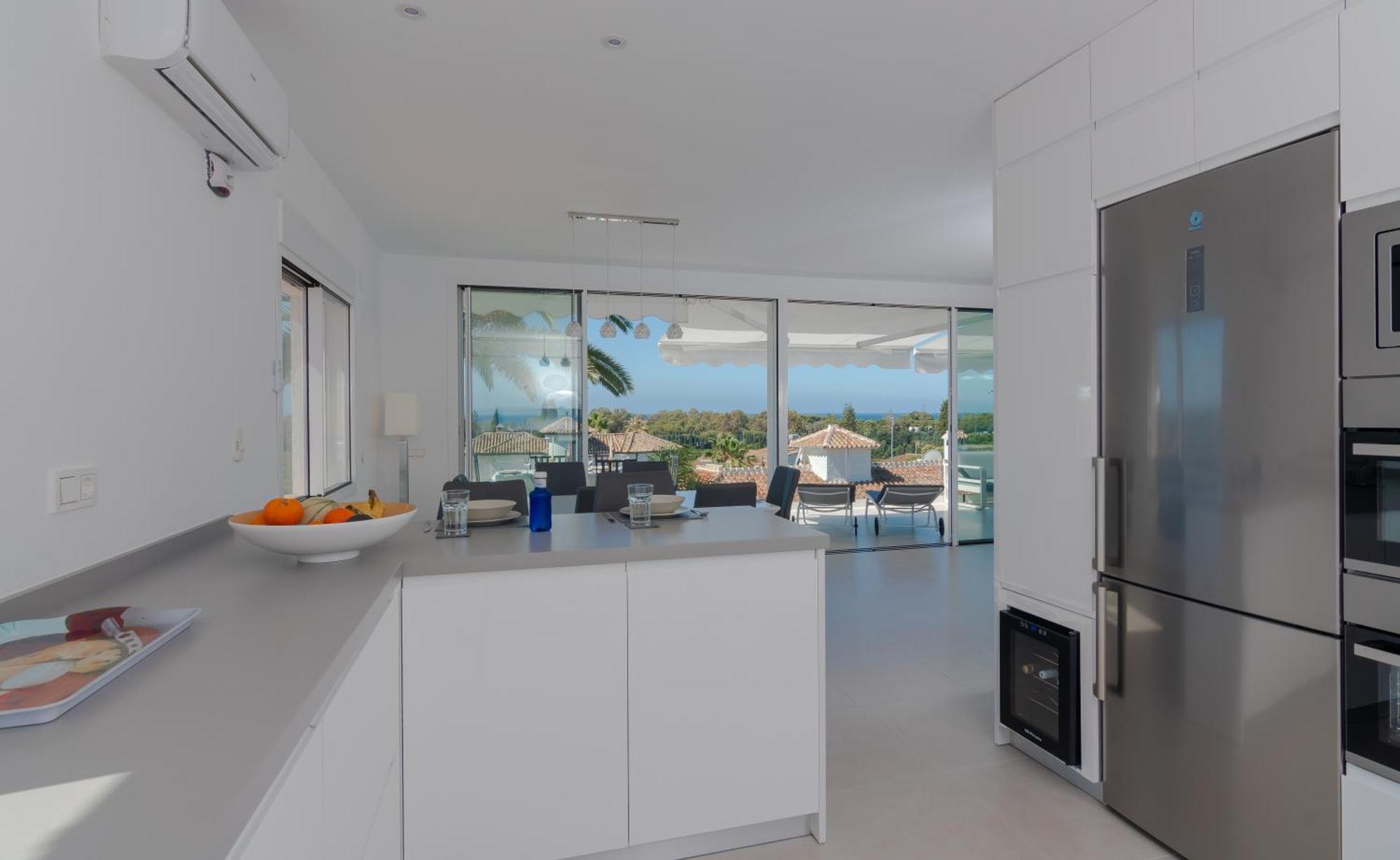 Near In With Heated Pool Marbella